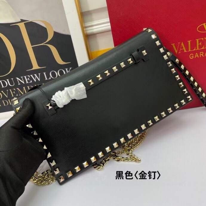 Valentino Garavani Rockstud Wallet With Leather Studded Strap
