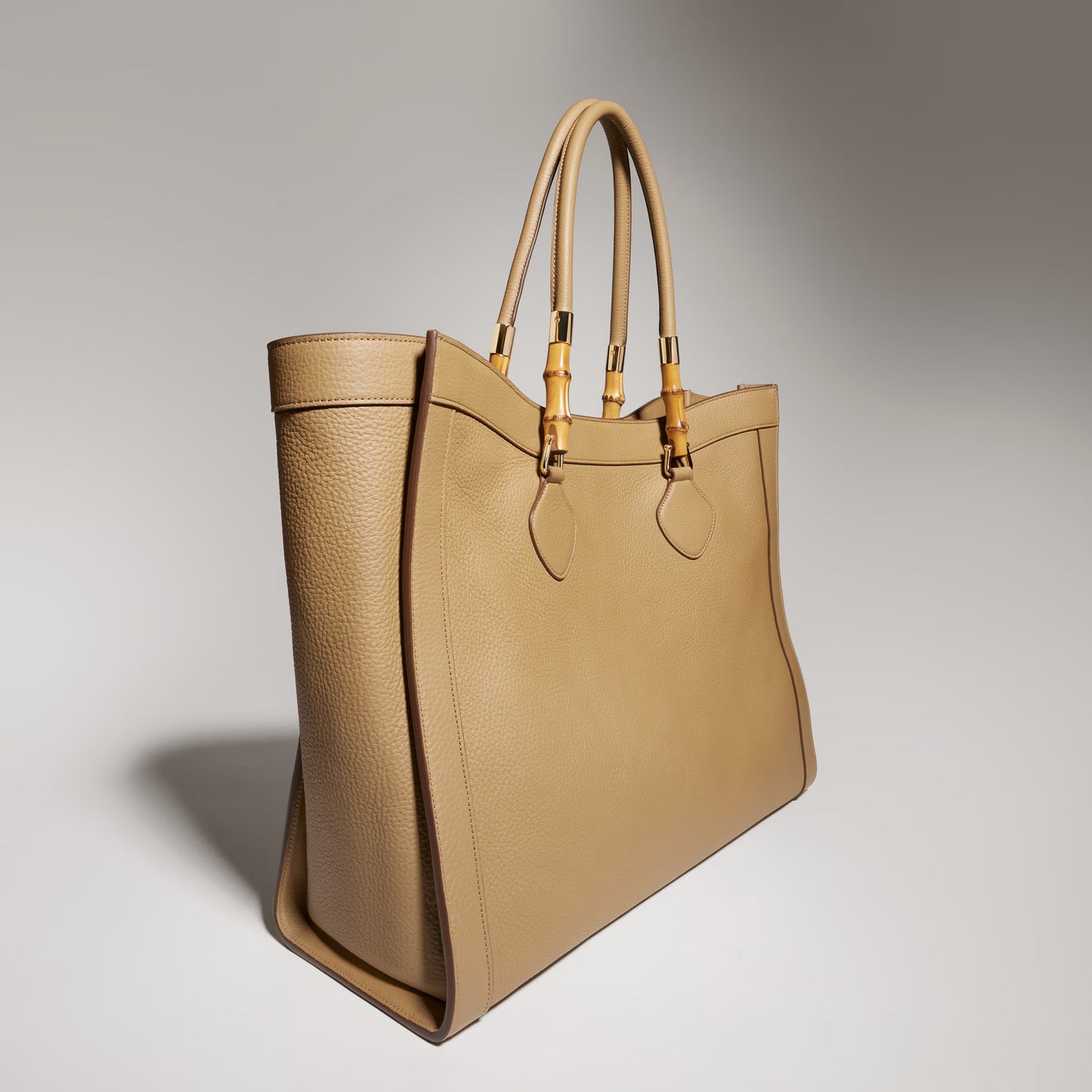 Gucci Bamboo Tote Large — Dark Beige Leather